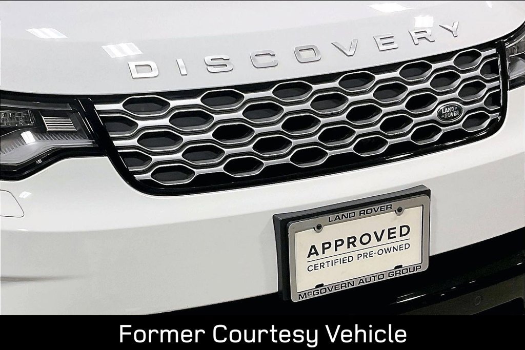Used 2025 Land Rover Discovery Metropolitan Edition AWD/4WD image 34
