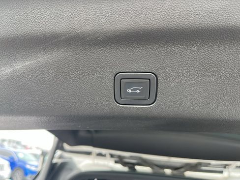 Used 2021 Chevrolet Tahoe High Country image 26