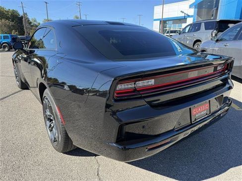Used 2025 Dodge Charger Daytona R/T w/ Quick Order Package 25M R/T image 4