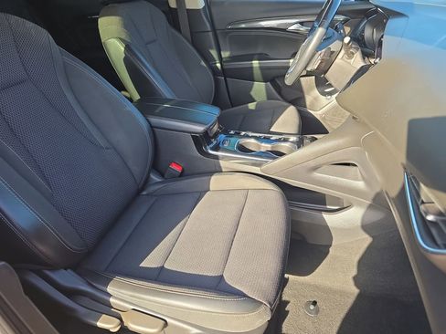 Used 2023 Buick Envision Preferred FWD image 10