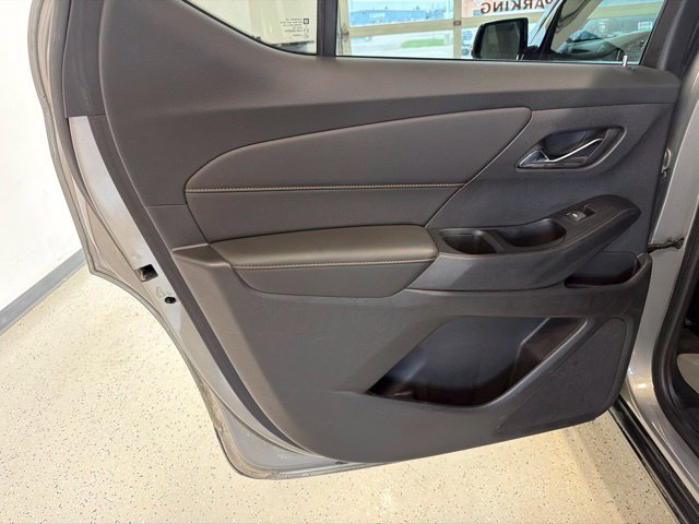 Used 2018 Chevrolet Traverse LT AWD/4WD image 47