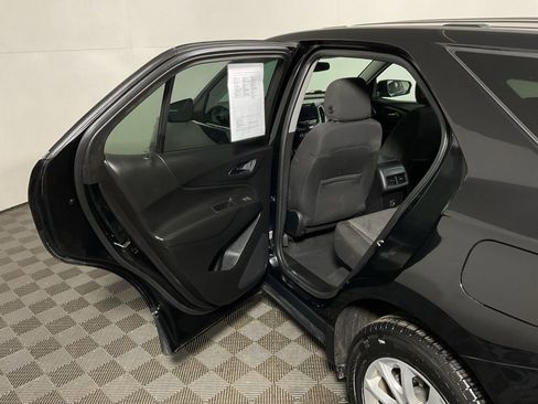 Used 2019 Chevrolet Equinox LT image 28