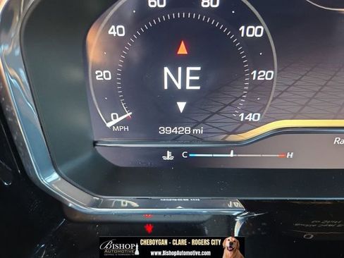 Used 2024 GMC Sierra 1500 Elevation AWD/4WD image 2
