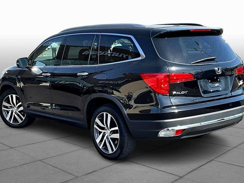 Used 2016 Honda Pilot Elite image 11