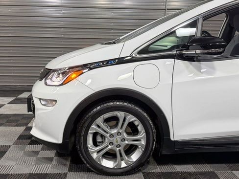 Used 2021 Chevrolet Bolt LT image 35