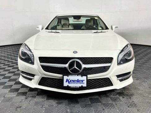 Used 2013 Mercedes-Benz SL 550 image 9
