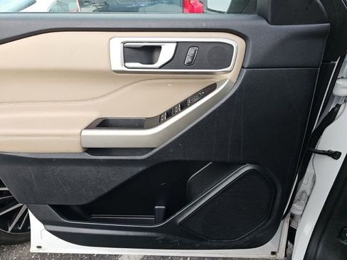 Used 2023 Ford Explorer XLT w/ Equipment Group 202A image 16