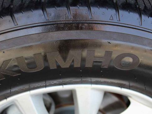 Used 2018 Kia Sorento LX image 30