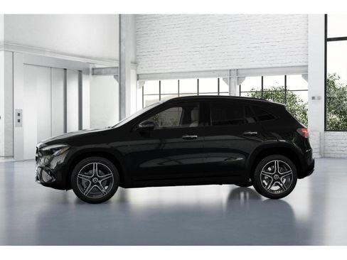 New 2026 Mercedes-Benz GLA 250 4MATIC image 34