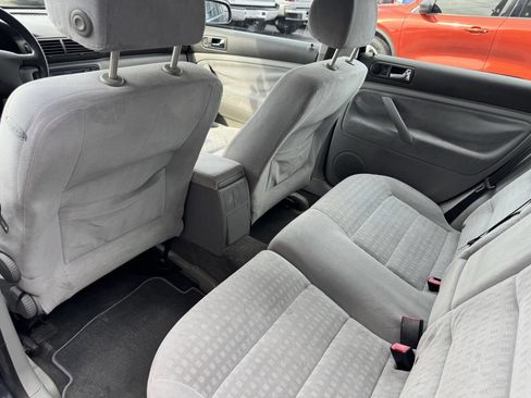 Used 2004 Volkswagen Passat GLS FWD image 18