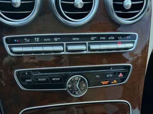 Used 2018 Mercedes-Benz C 300 Sedan image 17