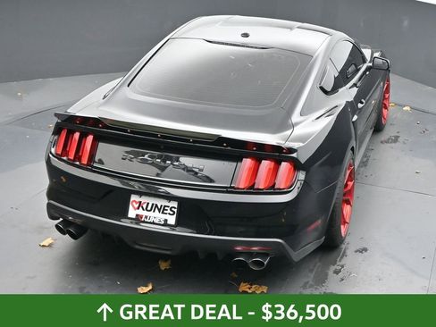 Used 2017 Ford Mustang GT Premium w/ GT Performance Package image 38