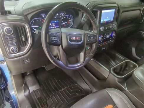 Used 2022 GMC Sierra 2500 AT4 w/ AT4 Preferred Package image 10