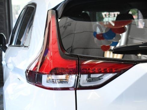 New 2026 Mitsubishi Eclipse Cross ES AWD/4WD image 13