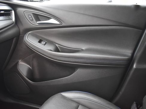 Used 2025 Buick Encore GX Sport Touring w/ Comfort Package image 25