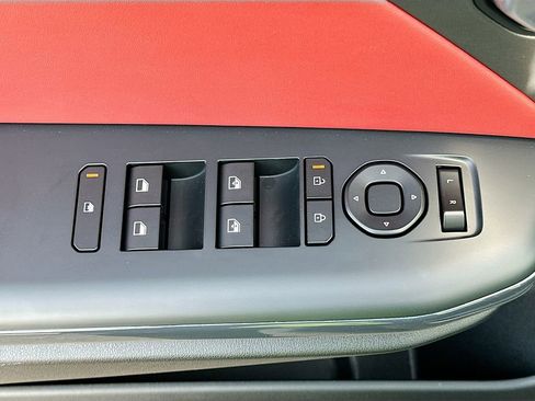 New 2025 Kia K4 GT-Line image 18