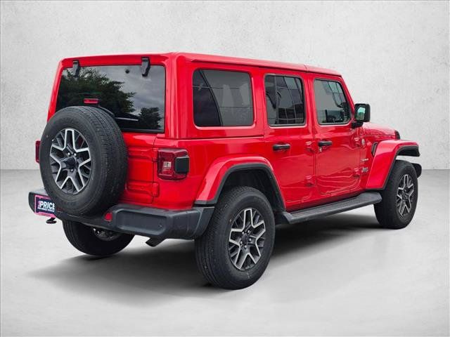 Used 2024 Jeep Wrangler Unlimited Sahara w/ Technology Group AWD/4WD image 5