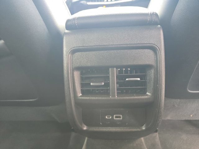 Used 2022 Cadillac XT4 Premium Luxury w/ Driver Awareness Package FWD image 20
