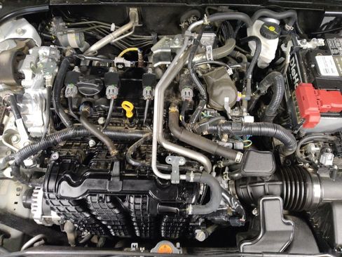 Used 2024 Nissan Altima 2.5 SV image 30