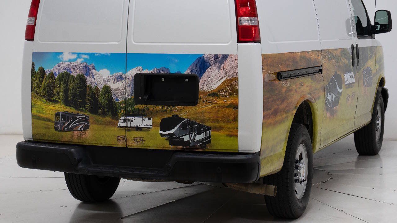 Used 2024 GMC Savana 2500 w/ Driver Convenience Package RWD image 18