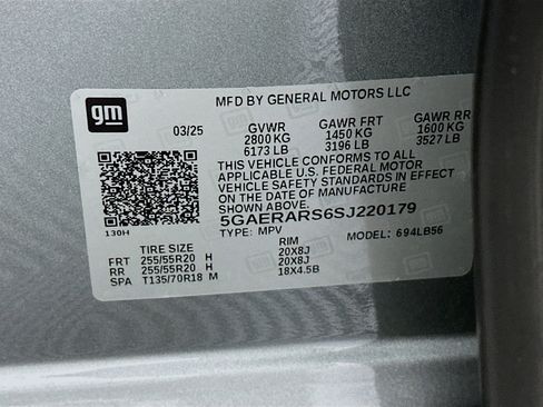 Used 2025 Buick Enclave Preferred image 12