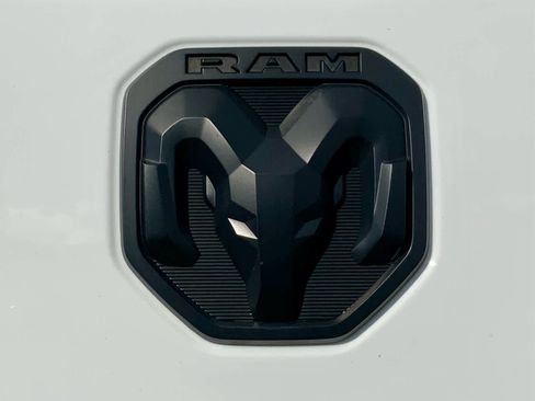 Used 2021 RAM 1500 Laramie image 19