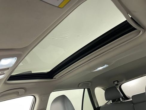 Used 2018 Subaru Outback 2.5i Limited w/ Popular Package #2 image 15