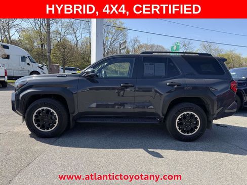 Used 2025 Toyota 4Runner TRD Off-Road AWD/4WD image 31