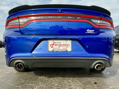 Used 2018 Dodge Charger SXT Plus w/ Blacktop Package image 18