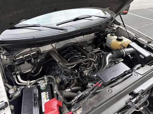 Used 2013 Ford F150 Lariat w/ Mid Equipment Group AWD/4WD image 33