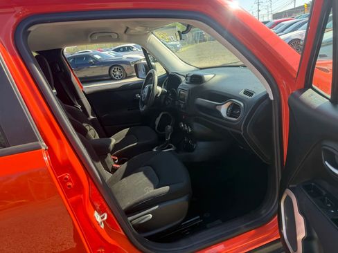 Used 2016 Jeep Renegade Sport w/ Power & Air Group AWD/4WD image 28