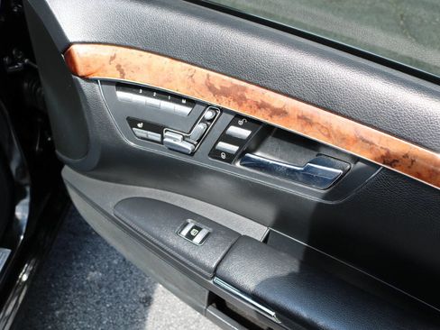 Used 2008 Mercedes-Benz S 550 S 550 4MATIC AWD 4dr Sedan image 76