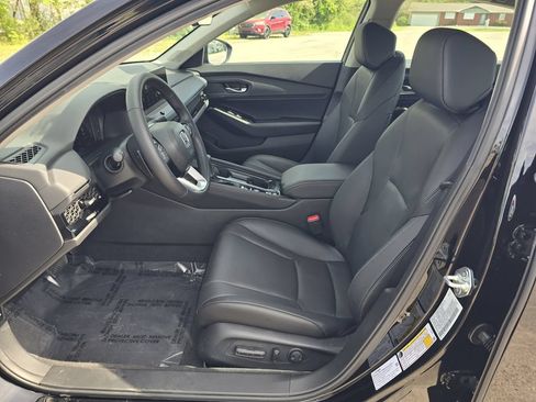 Certified 2024 Honda Accord Touring image 11