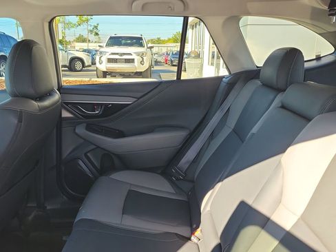 Used 2020 Subaru Outback Onyx Edition XT w/ Popular Package #2 image 9