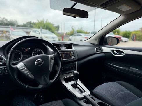 Used 2015 Nissan Sentra SV image 23