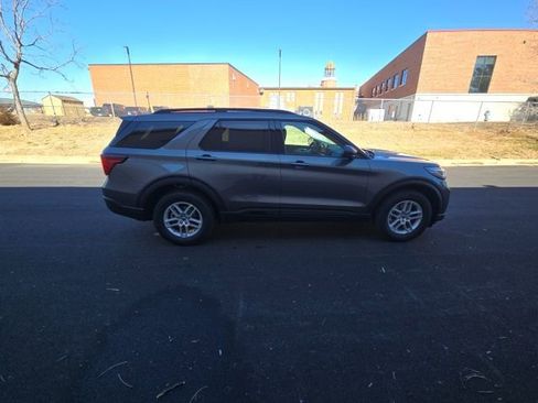 New 2026 Ford Explorer Active image 6