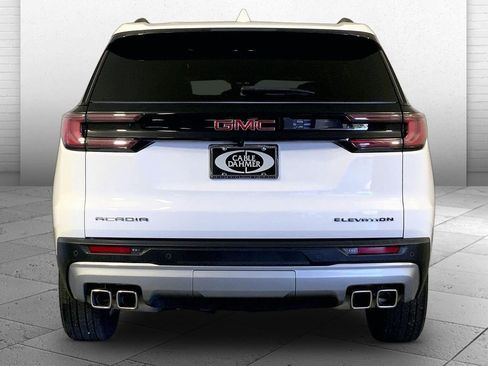 Used 2025 GMC Acadia Elevation FWD image 3