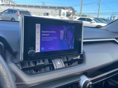 Used 2023 Toyota RAV4 XLE w/ Convenience Package image 29