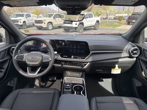 New 2026 Chevrolet Equinox LT image 13