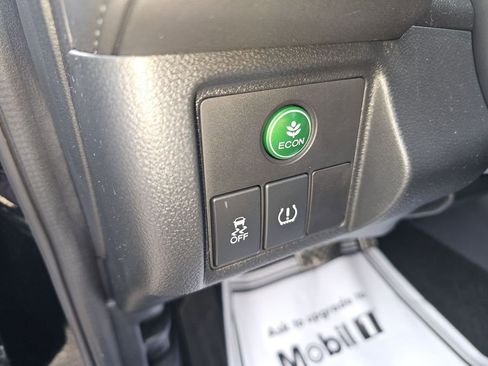 Used 2021 Honda HR-V Sport image 35