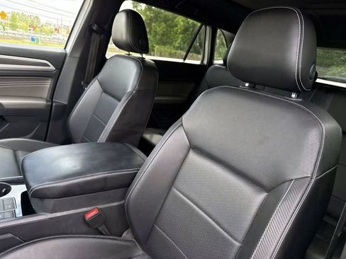 Certified 2021 Volkswagen Atlas Cross Sport SEL AWD/4WD image 25