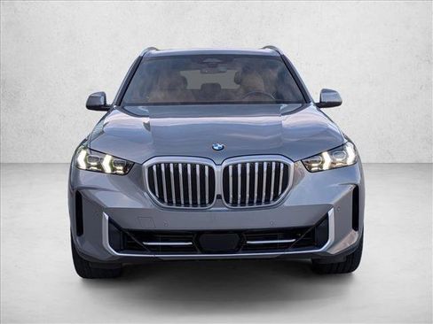 Used 2026 BMW X5 sDrive40i RWD image 2