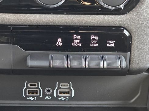 New 2026 RAM 1500 Express image 15