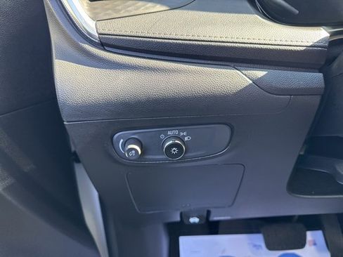 Used 2024 Buick Encore GX Sport Touring image 21