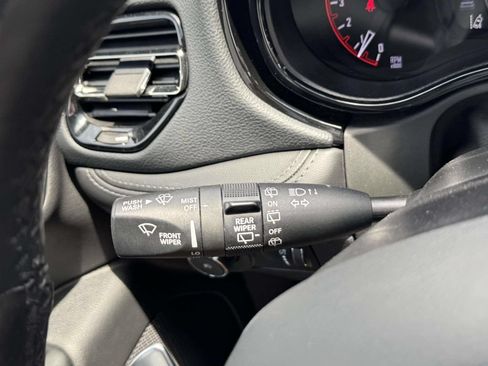Used 2022 Dodge Durango GT AWD/4WD image 17