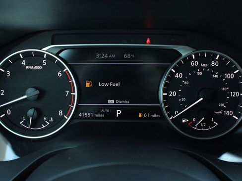 Used 2023 Nissan Rogue SV AWD/4WD image 34