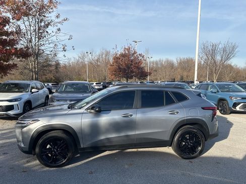 Used 2025 Chevrolet Trax ACTIV w/ Driver Confidence Package image 6