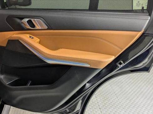 Used 2022 BMW X5 xDrive45e w/ M Sport Package image 21