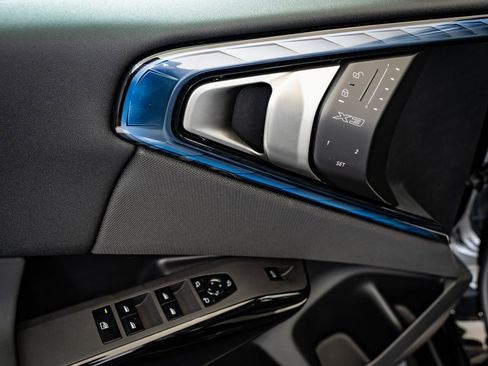 New 2026 BMW X3 xDrive30 w/ M Sport Package image 22