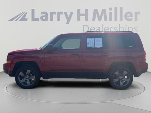 Used 2016 Jeep Patriot Sport w/ Power Value Group FWD image 3